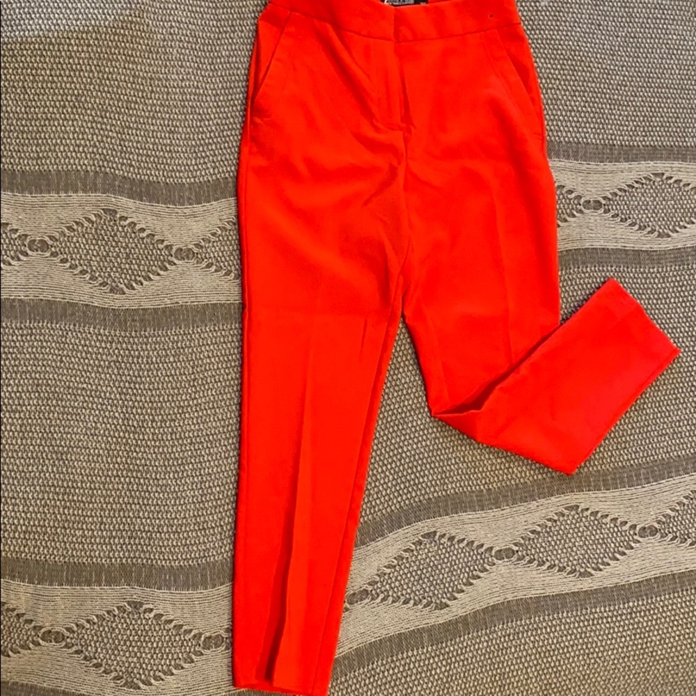 7th Avenue Red cropped dress pants